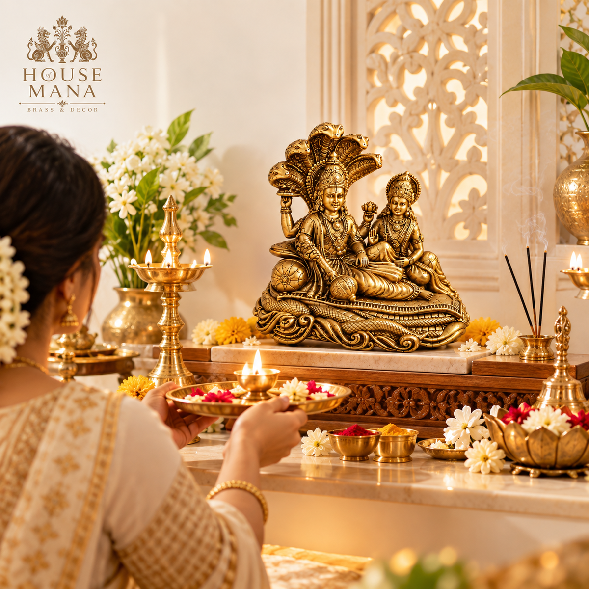 BRASS LORD VISHU AND GODDESS LAKSHMI IDOL - SHESHNAG DESIGN